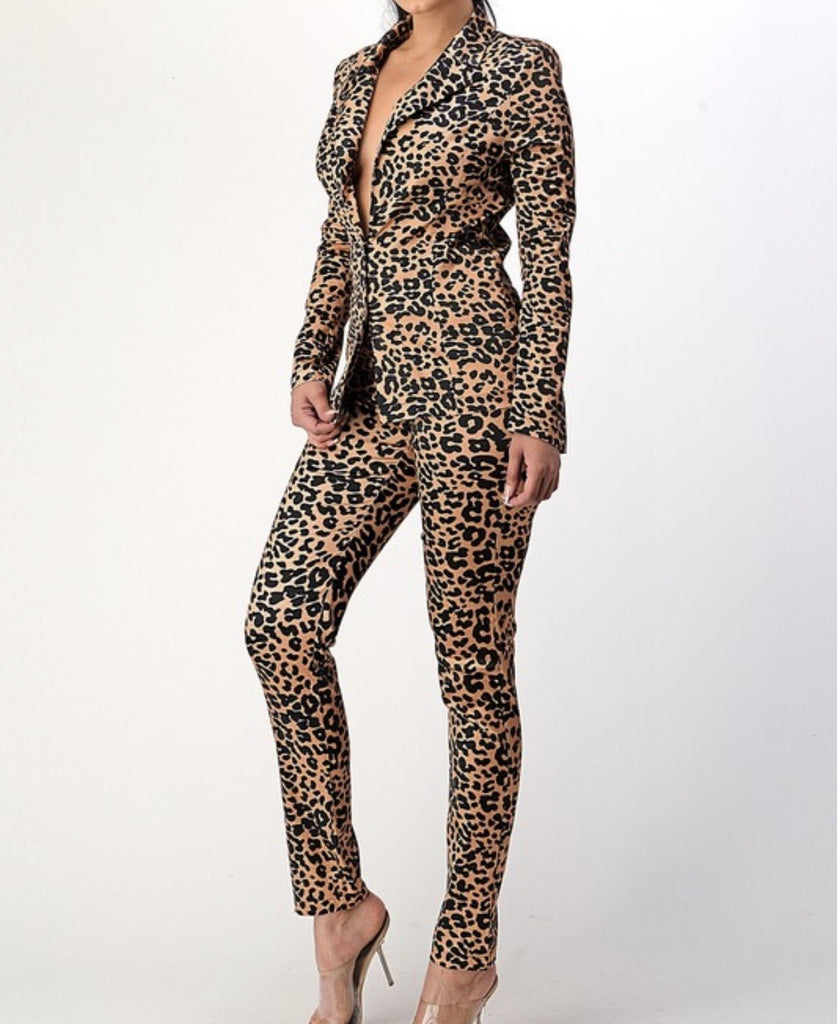 Bey’s Leopard Suit - VÉV COLLECTIONS