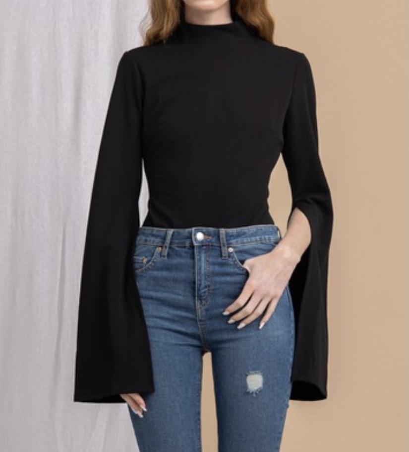 Black Split Sleeved Bodysuit - VÉV COLLECTIONS